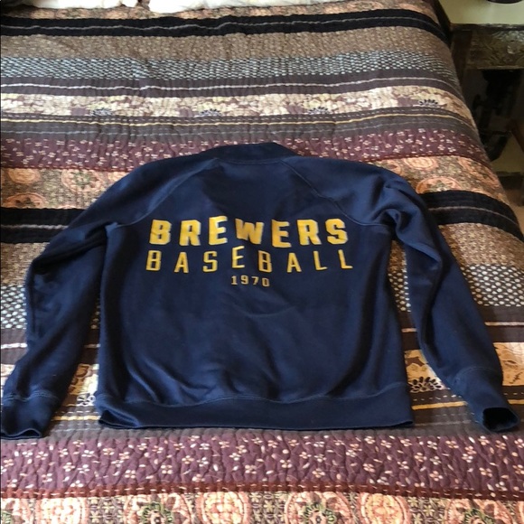 PINK Victoria's Secret Tops - VS Pink Milwaukee Brewers sweatshirt